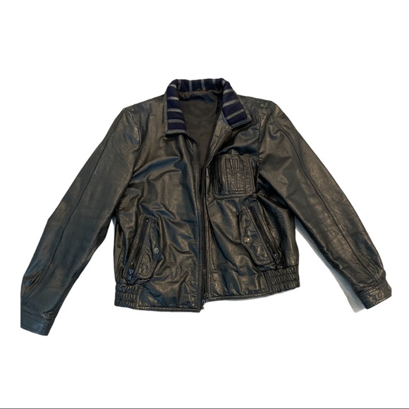 Vintage 1990s Black Leather Motorcycle Jacket size Medium zip up lots of pockets - Picture 2 of 6